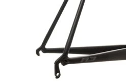 Cervelo R3 56cm Frameset - 2017 13 Cervelo R3 56cm Frameset - 2017 -Cervelo Store FRD11622 PH1 04 scaled