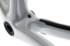 Cervelo R-Series Disc 58cm Frameset - 2020 17 Cervelo R-Series Disc 58cm Frameset - 2020 -Cervelo Store FRD12425 PH3 08 scaled